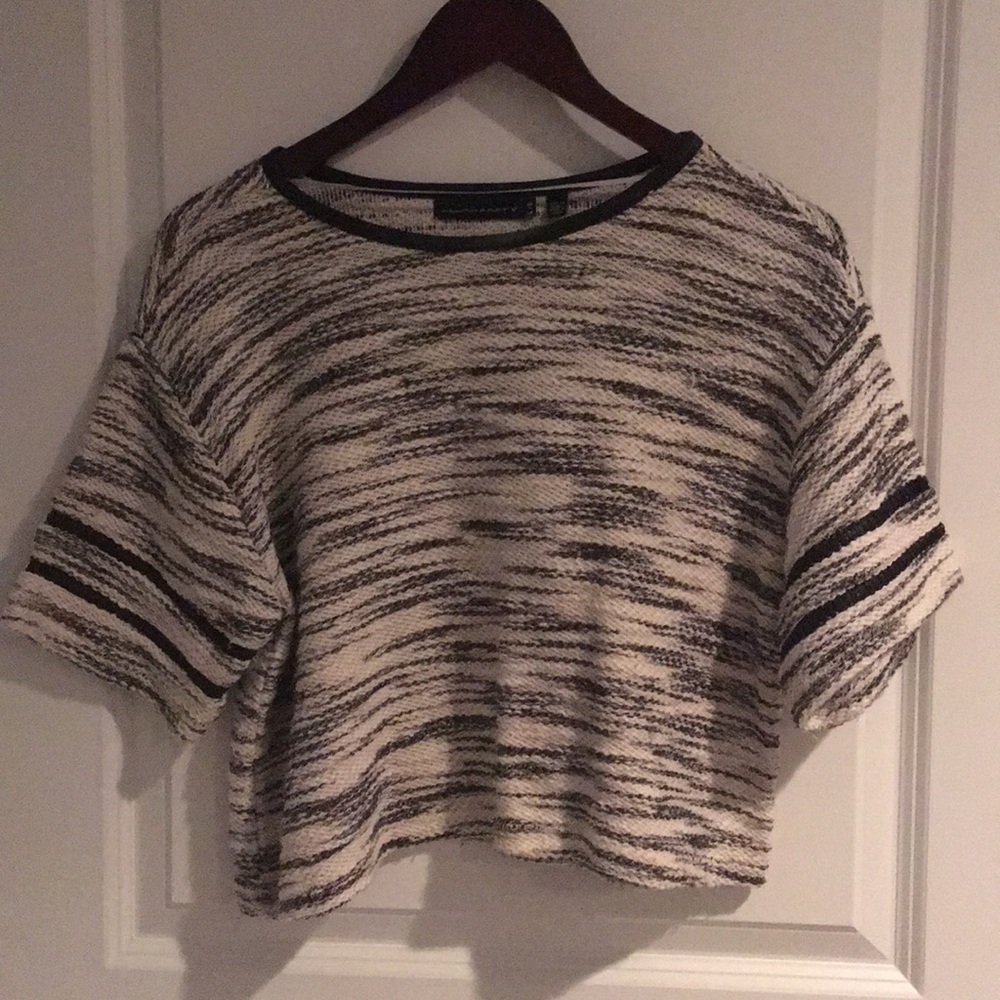 Knit crop top with leather detailing